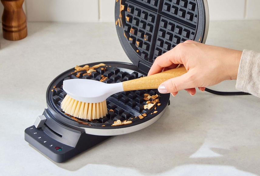 Wafelijzer schoonmaken